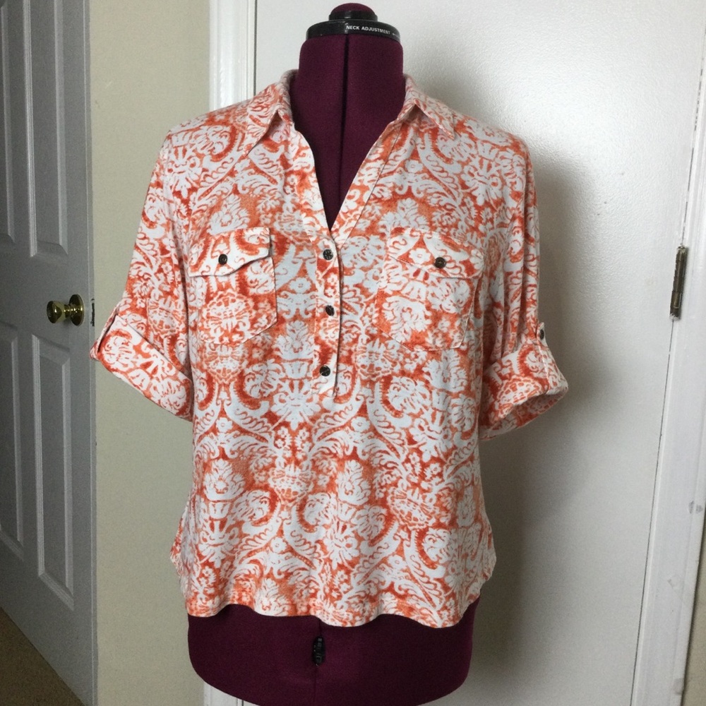 Rebecca Malone Petite half button Up White & Marrón blouse